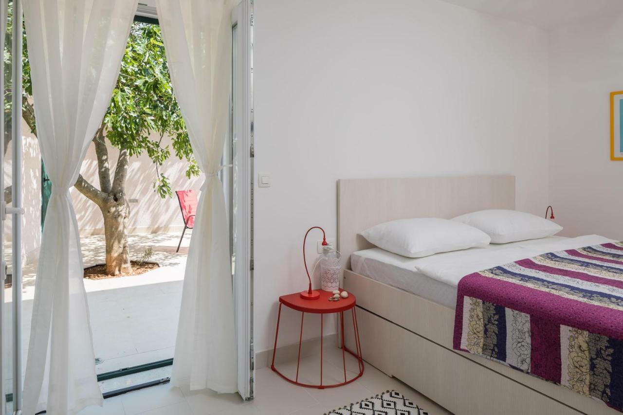 Villa Basic 세비드 외부 사진