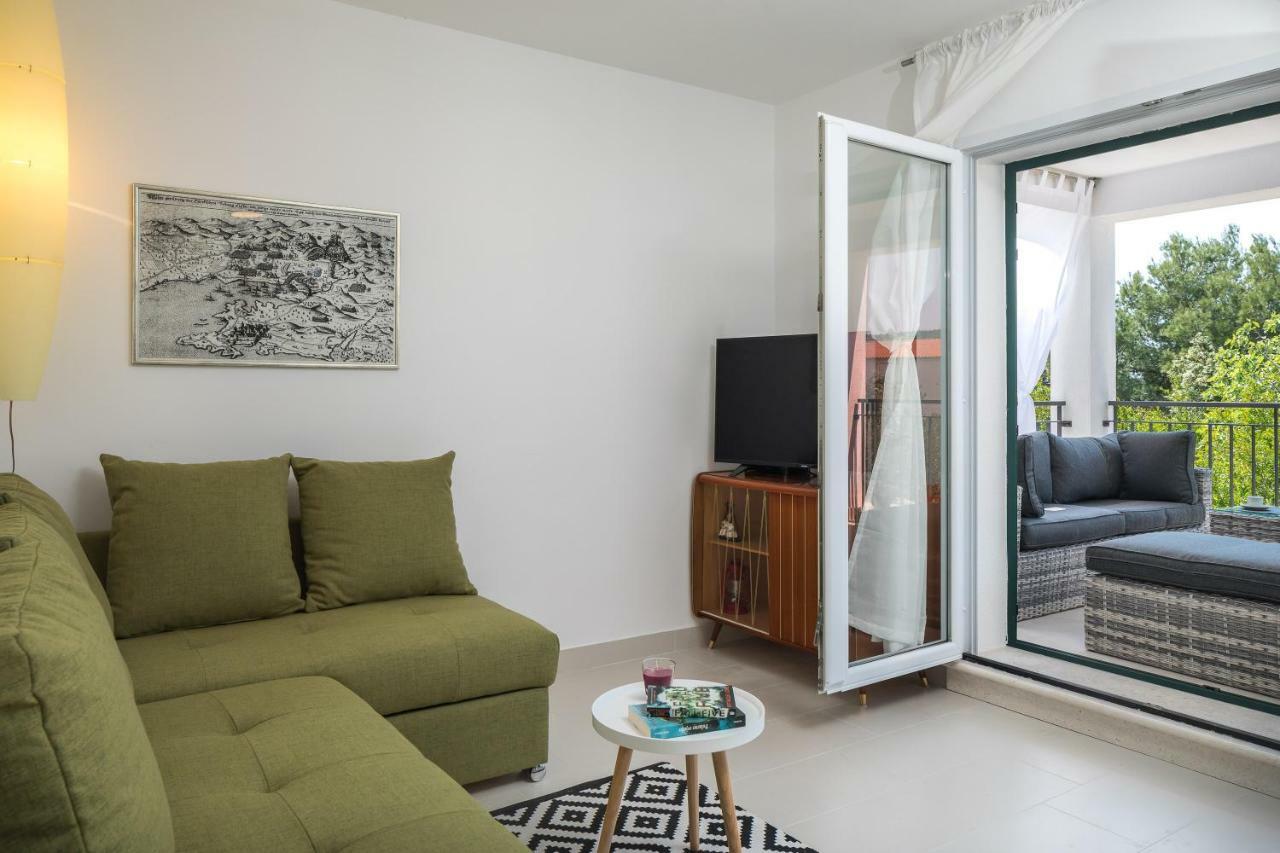 Villa Basic 세비드 외부 사진